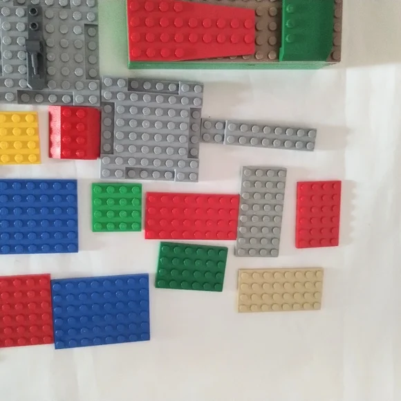 Lego 1 Pound Baseplate Lot - Picture 4 of 14